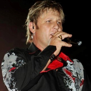 Johan van der Merwe Musiek